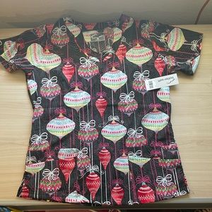 NWT butter soft Christmas scrub top